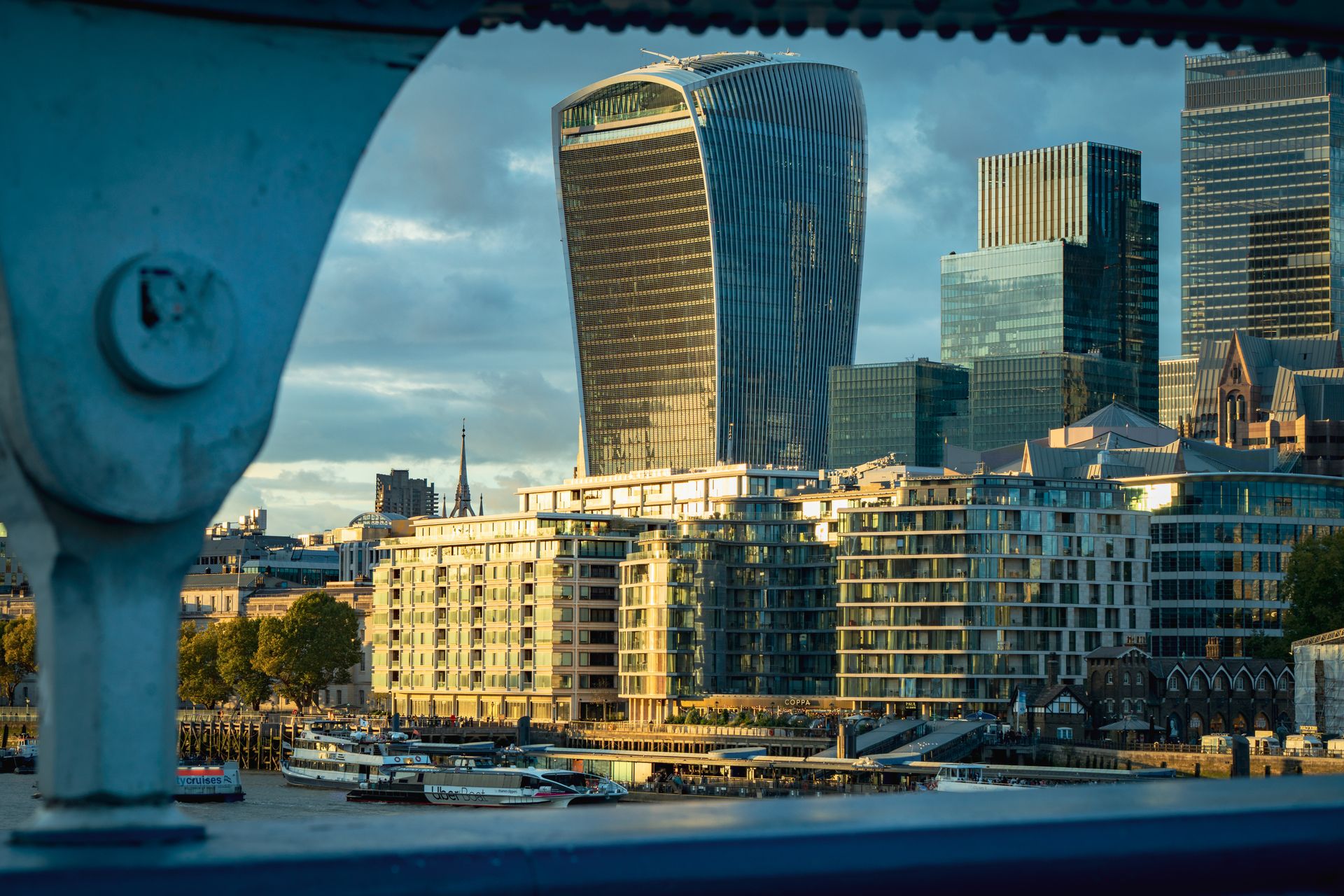 Britain's Investment Paradox: Why the UK Can't Turn Its Wealth Into Growth
